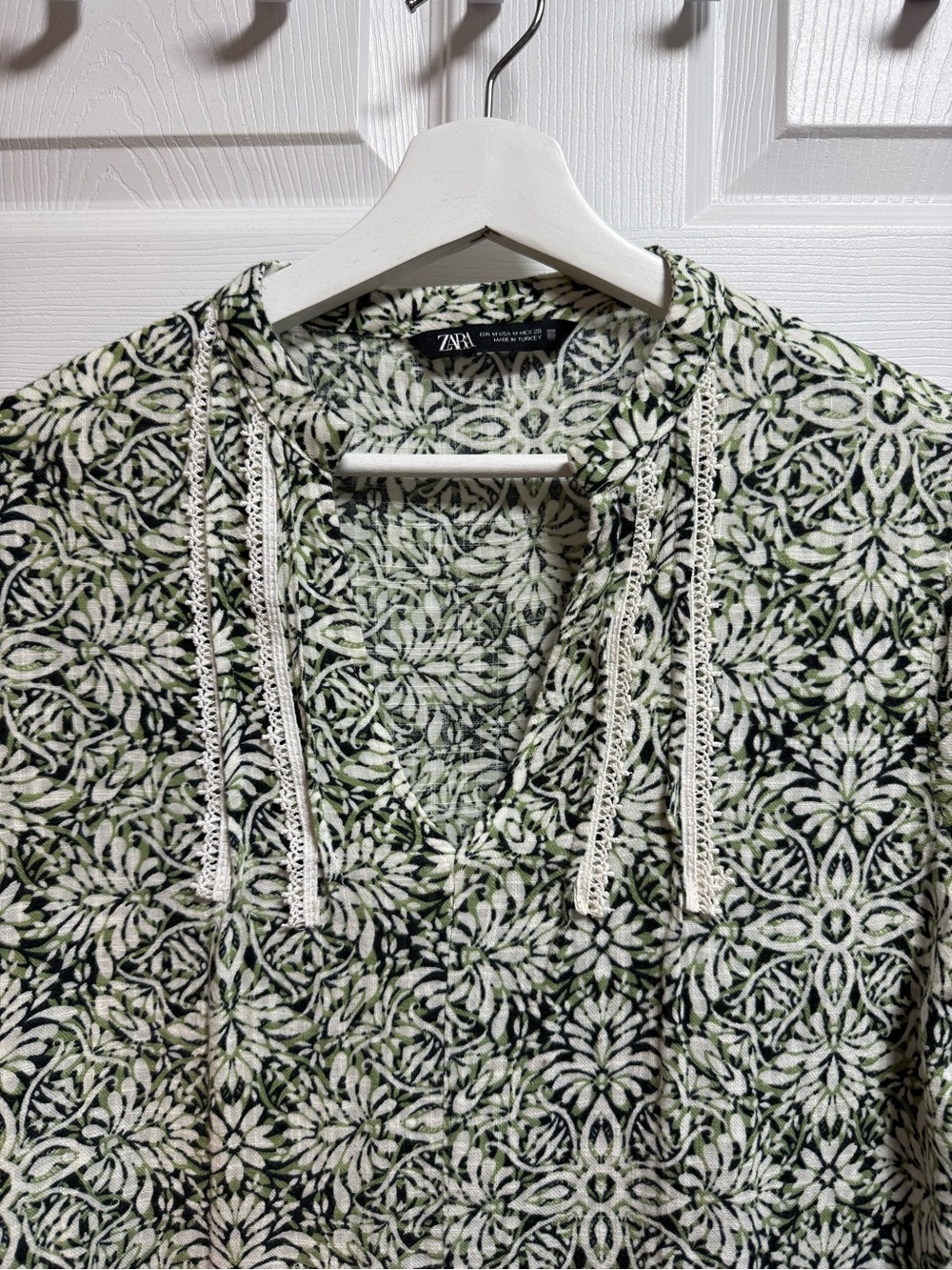 Zara Black, White & Green Floral Medallion Peasant Tunic Dress